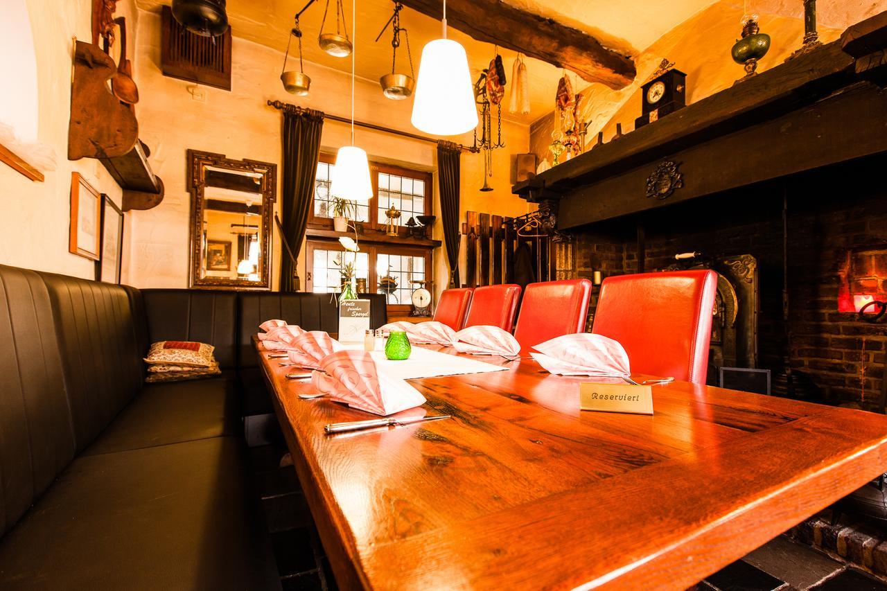 Hotel-Restaurant Gasthof Peters Anno 1650 Selfkant Екстер'єр фото